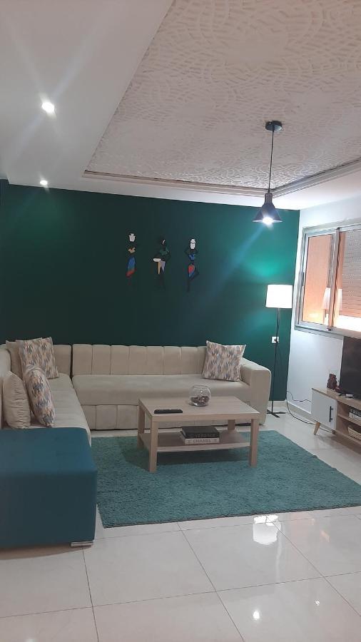 Superbe Appartement En Plein Centre Ville เกนิตรา ภายนอก รูปภาพ