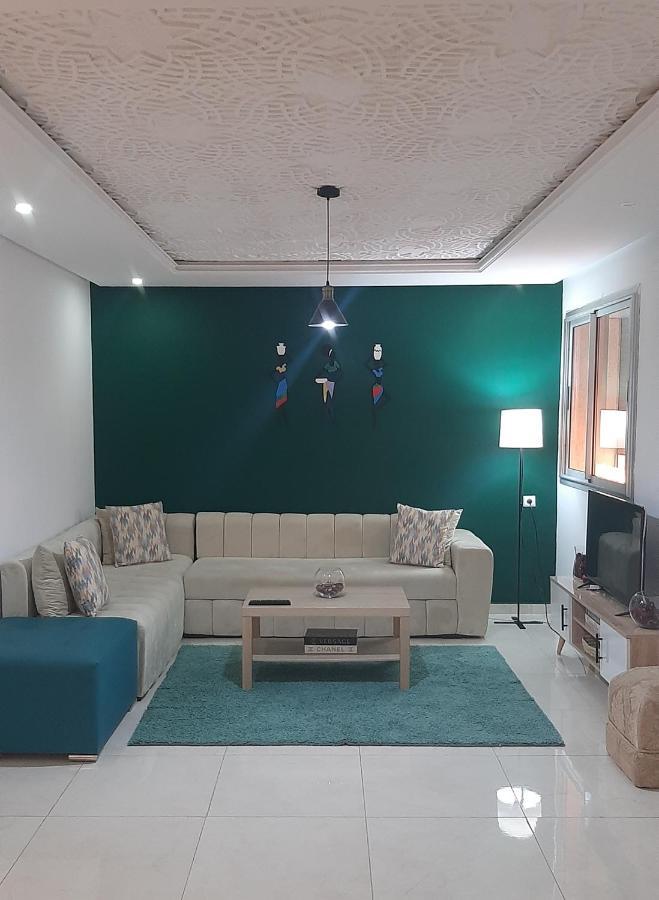 Superbe Appartement En Plein Centre Ville เกนิตรา ภายนอก รูปภาพ
